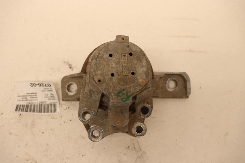 2013-2019 FORD FLEX 3.5L W/O TURBO RIGHT ENGINE MOTOR MOUNT SUPPORT OEM
