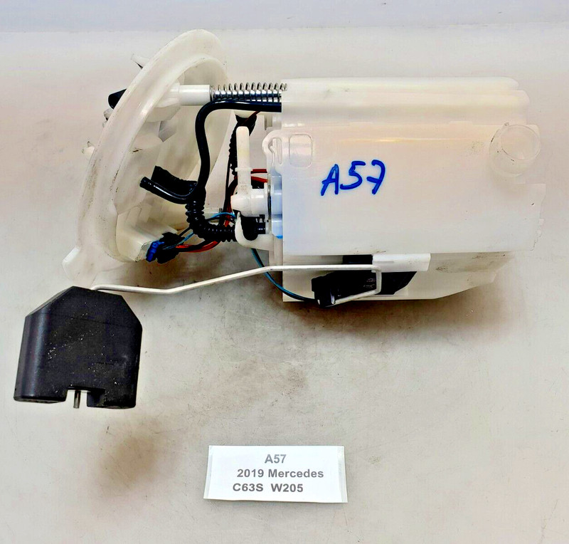 ✅17-21 OEM Mercedes W205 GLC63 C63 AMG 4.0 L Tank Mounted Fuel Pump Level Sender
