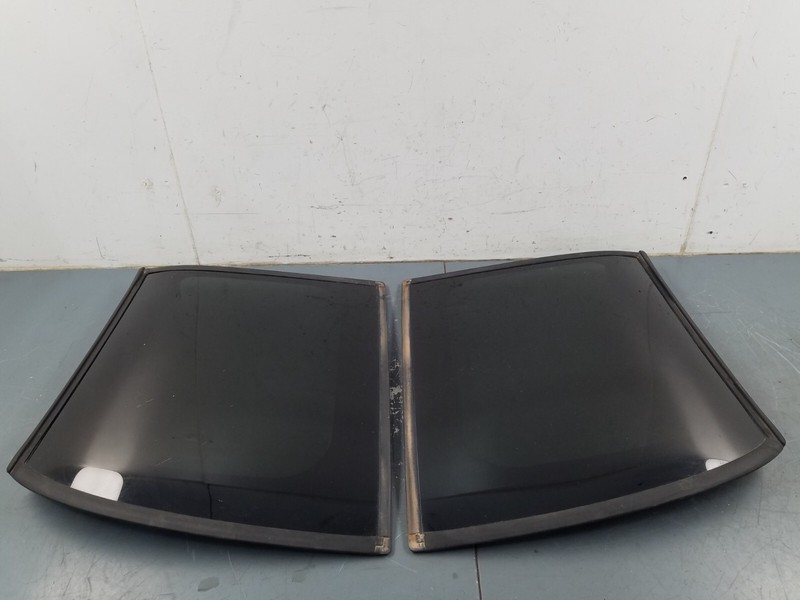 1999 98 99 00 01 02 Pontiac Trans Am OEM T-Tops Pair #0932 - C1
