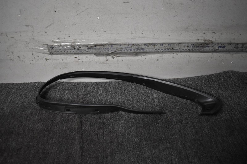 2017-2020 PORSCHE PANAMERA GASKET RIGHT SIDE FACTORY OEM