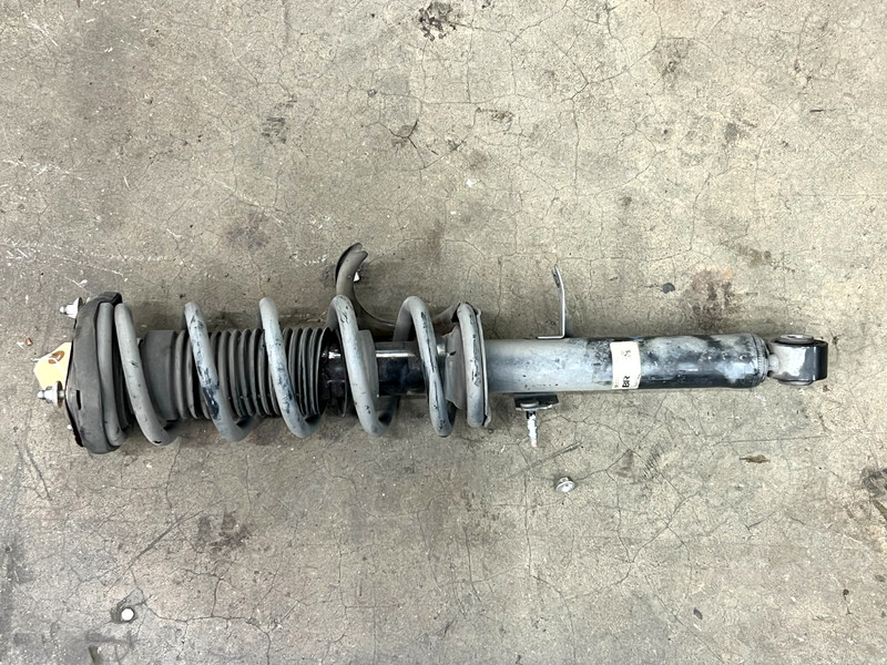 ⭐2014-2019 INFINITI Q70L Q70 RWD FRONT RIGHT SHOCK STRUT ABSORBER OEM LOT2673