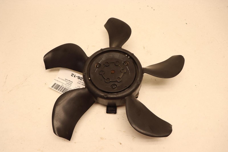 2014-2018 CHEVY SILVERADO 1500 RIGHT SIDE ENGINE COOLING FAN MOTOR W/ BLADE OEM