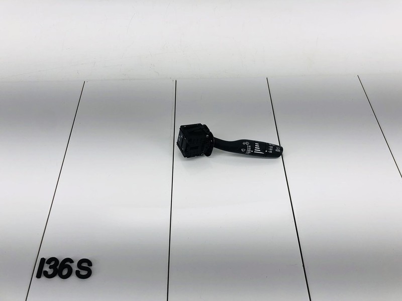 18-23 CHEVROLET EQUINOX RIGHT SIDE STEERING COLUMN WIPER WASHER ARM SWITCH OEM
