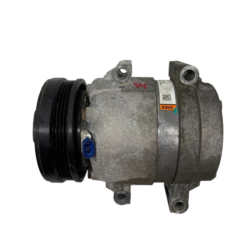 Chevrolet Corvette 5.7L RWD 1997-2004 A/C AC Compressor and Clutch OEM 89018958