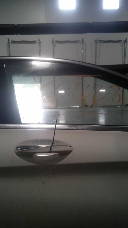 2019 Mercedes-Benz C-Class Right Front Door White OEM 671092 42000 Miles