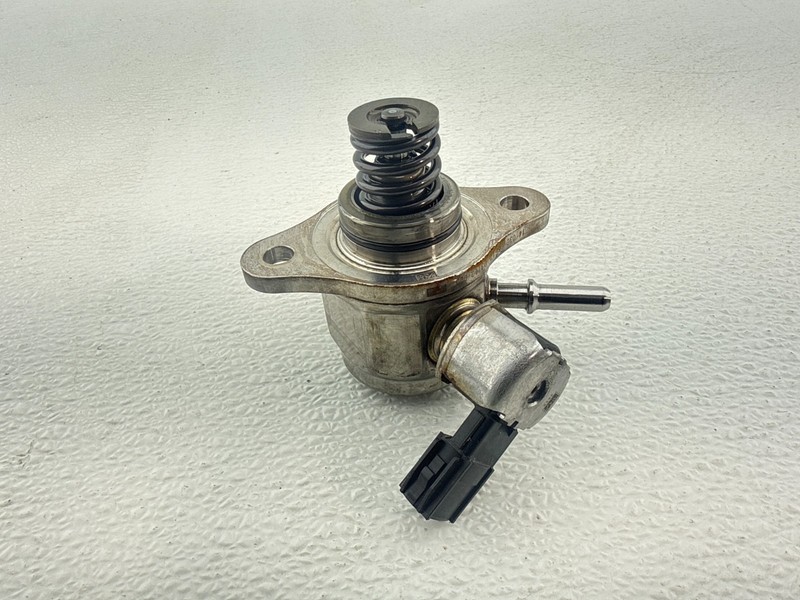 2019-2025 TOYOTA COROLLA HATCHBACK HIGH PRESSURE FUEL PUMP OEM