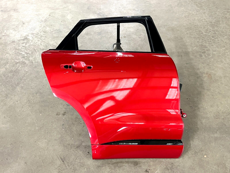 ⭐2017-2023 JAGUAR F-PACE REAR RIGHT EXTERIOR DOOR PANEL SHELL RED OEM LOT2566