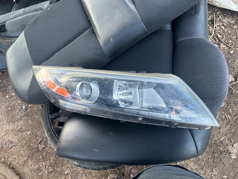 14-15 KIA OPTIMA OEM RH PASSENGER SIDE BLACK HOUSING HALOGEN HEADLIGHT ASSEMBLY