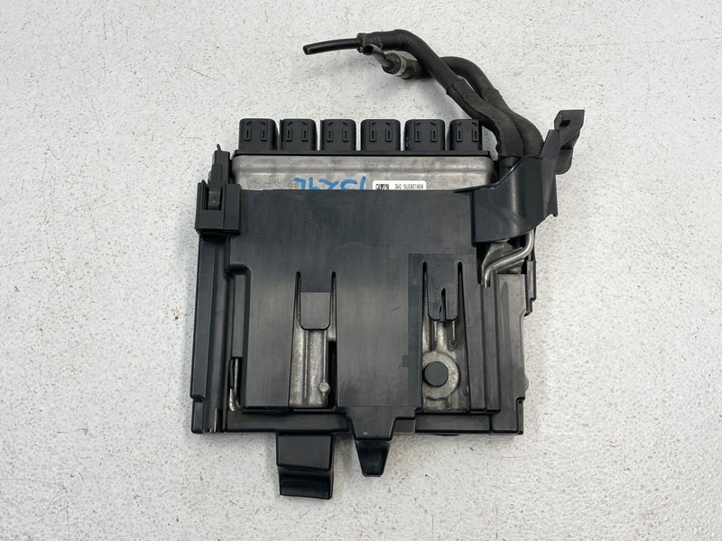 2016-2019 BMW 750i G11 G12 Engine Computer DME Control Module OEM 1529