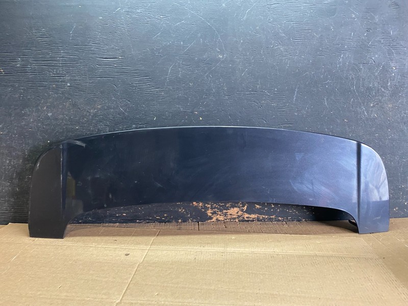 2014 - 2019 Jeep Grand Cherokee Liftgate Back Door Spoiler & Light OEM Y9304 DG