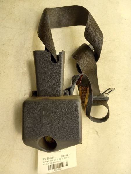 1995 TOYOTA COROLLA DX 1.8L PASSENGER SIDE REAR SEAT BELT ASSEMBLY