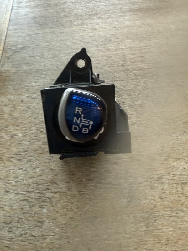 2010-2015 Toyota Prius 1.8L Floor Gear Shifter Shift Assembly 75C583-LHD OEM