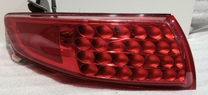 2003-2008 Infiniti FX35 FX45 LH Driver Side 51530 B LED Taillight Assembly