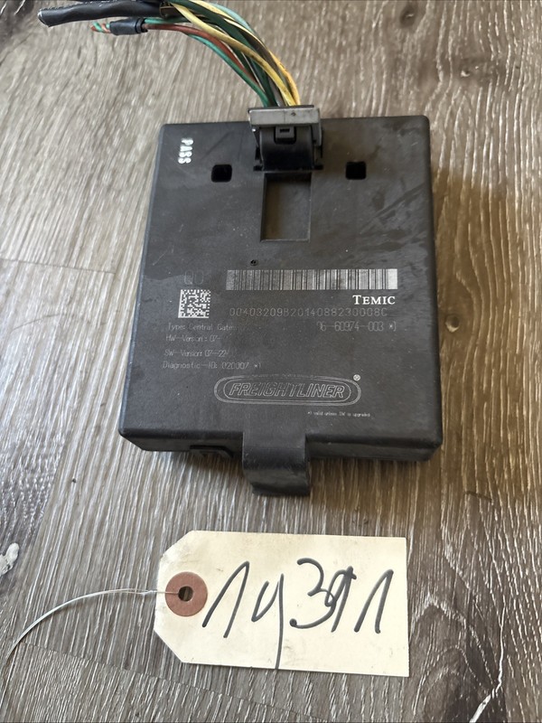 Freightliner CASCADIA Electronic Chassis Control Module P/N A06-60974-003