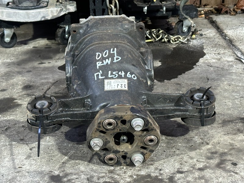 07-17 Lexus USF40 LS460 RWD Rear Differential Diff Axle Carrier 2.937 OEM