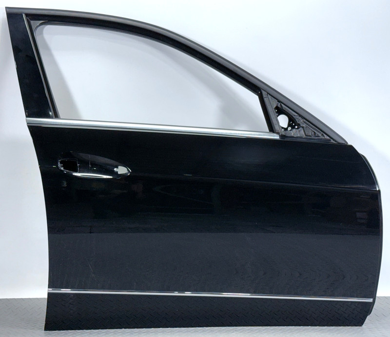 ✅ 10-16 MERCEDES-BENZ E350 Sedan OEM FRONT RIGHT DOOR SHELL BLACK 040 PASSENGER