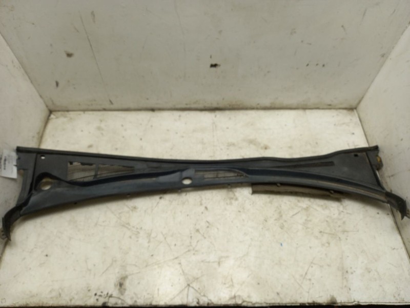 03 TOYOTA CAMRY COWL VENT PANEL