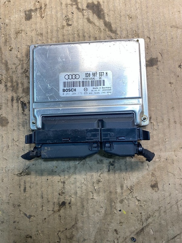 1996 1997 Audi A4 1.8L Turbo Engine Computer Ecu Pcm Ecm Pcu Oem OEM Z5010 DG
