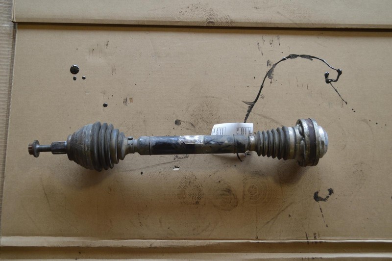 2017-2019 AUDI A4 QUATTRO AWD FRONT RIGHT PASSENGER AXLE SHAFT CV U JOINT OEM