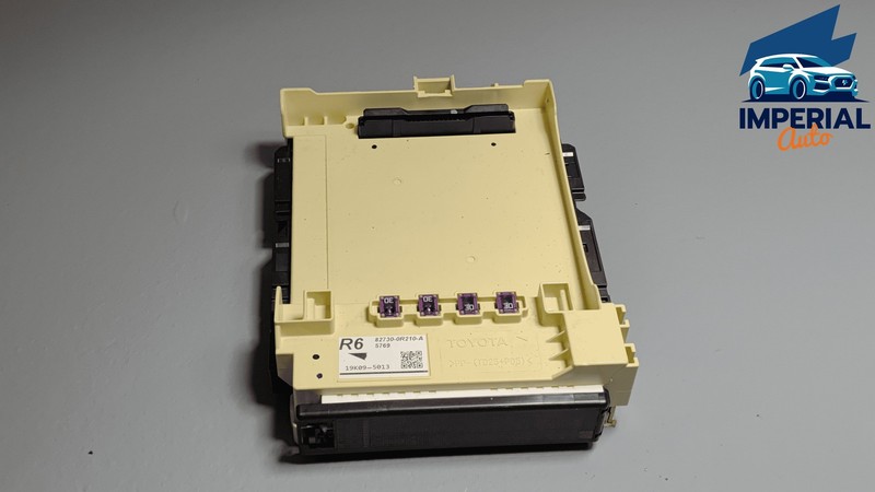 TOYOTA RAV4 HYBRID FUSE BOX JUNCTION RELAY BLOCK OEM 2019-2025