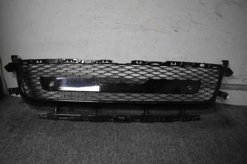 2013 RANGE ROVER SPORT FRONT RADIATOR GRILLE FACTORY OEM