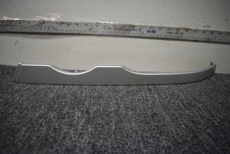 BMW 3 SERIES HEADLIGHT TRIM MOLDING FACTORY OEM