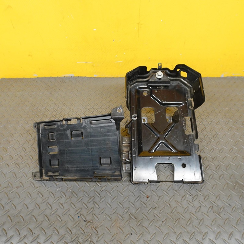 2021-2024 BUICK ENVISION BATTERY TRAY HOLDER MOUNT BRACKET SUPPORT OEM 84317916