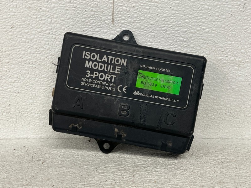 ⭐17-22 FORD F-350 F-250 KING RANCH SNOW PLOW 3 PORT ISOLATION MODULE OEM LOT2683