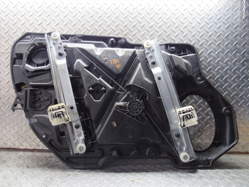 2011-2023 DODGE CHARGER/ CHRYSLER 300 RIGHT PASSENGR FRONT WINDOW REGULATOR ASSY