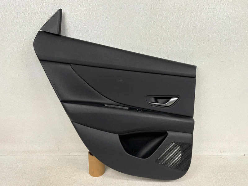 ⭐2021-2023 HYUNDAI ELANTRA REAR LEFT INTERIOR DOOR PANEL BLACK OEM LOT2677
