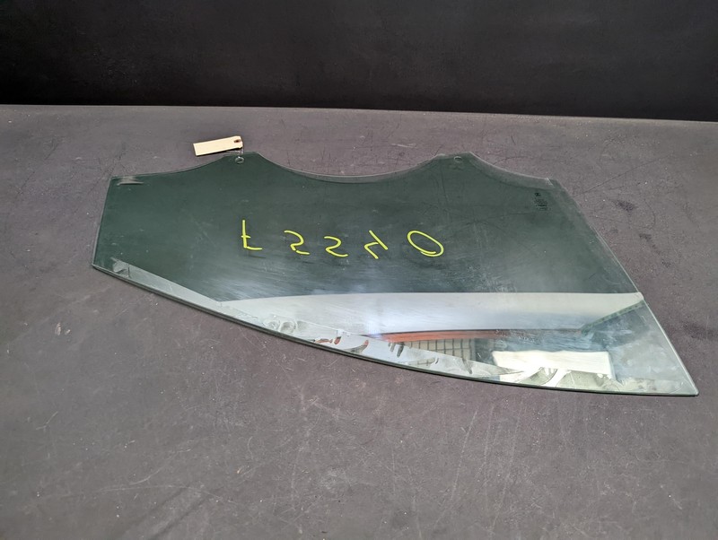 Front Right Door Window Glass 2018 Ford Focus F1EZ-5821410-A 2015 2016 2017