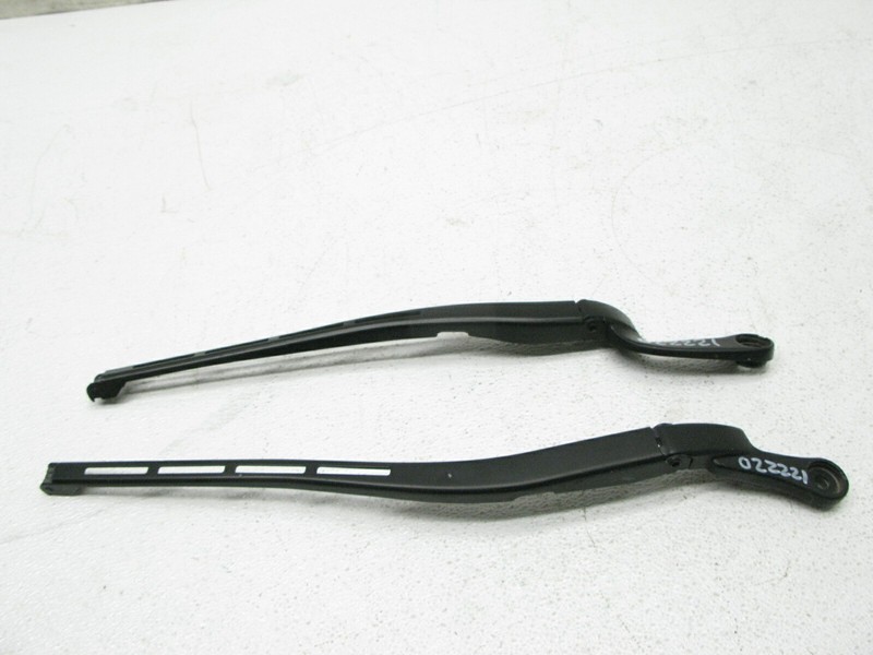 03-09 AUDI B7 A4 S4 RS4 CONVERTIBLE WINDSHIELD WIPER ARM SET LEFT RIGHT 022221