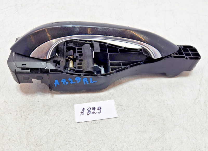 ✅ 17-25 OEM Porsche Panamera 971 Rear Left Driver Door Exterior Handle Black