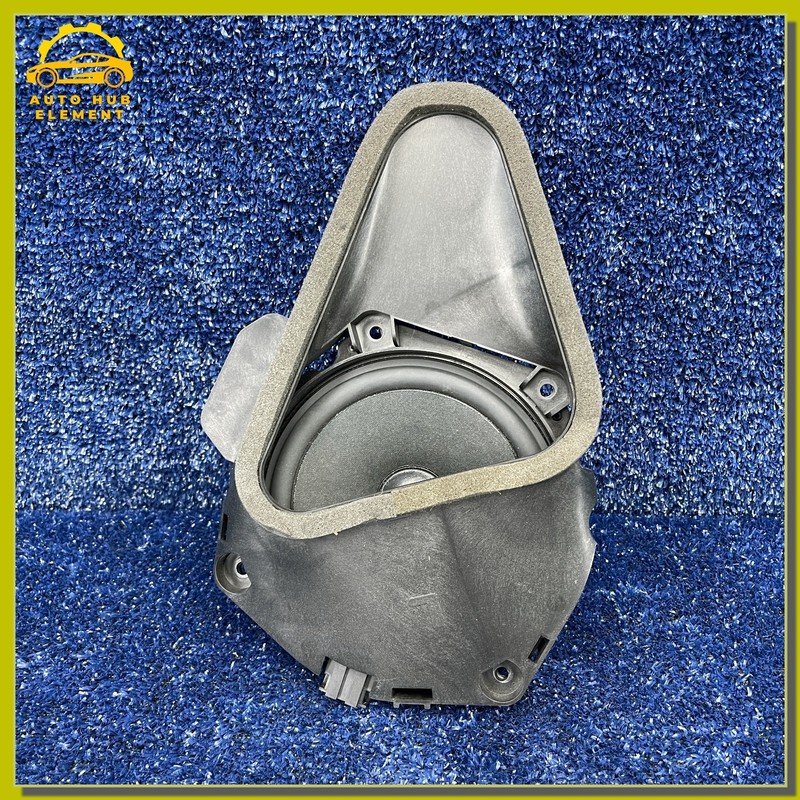 2014-2021 BMW i3 REX Front Left Underseat Subwoofer Audio Speaker OEM 9267416