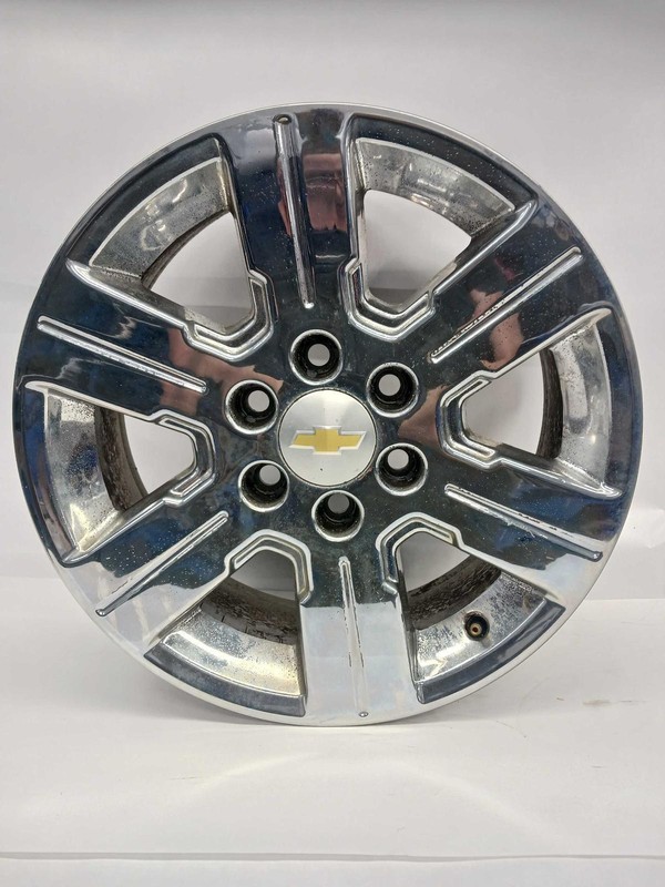 2009 CHEVROLET TRAVERSE Wheel 18x7-1/2 aluminum OEM 09 10 11 12