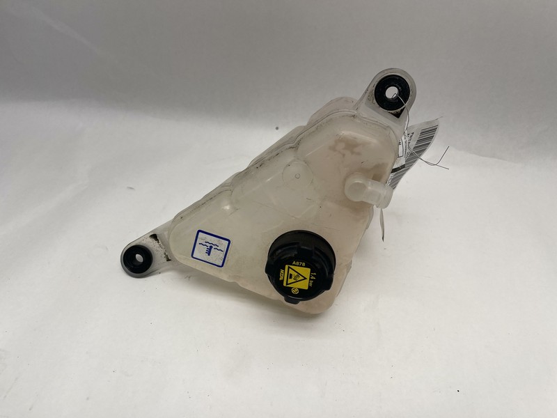 2017-2019 ALFA ROMEO GIULIA ENGINE COOLANT RESERVOIR EXPANSION TANK BOTTLE OEM