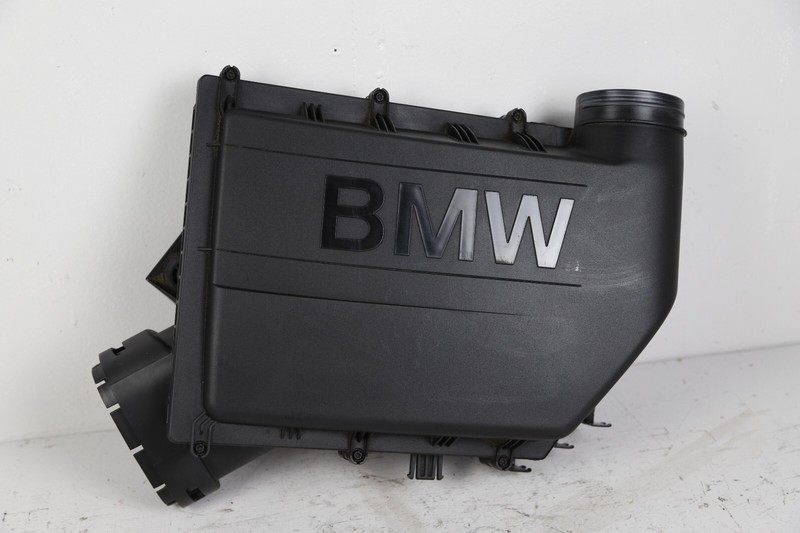 BMW F06 F10 F12 F13 535I 640I N55 INTAKE AIR CLEANER FILTER HOUSING MUFFLER