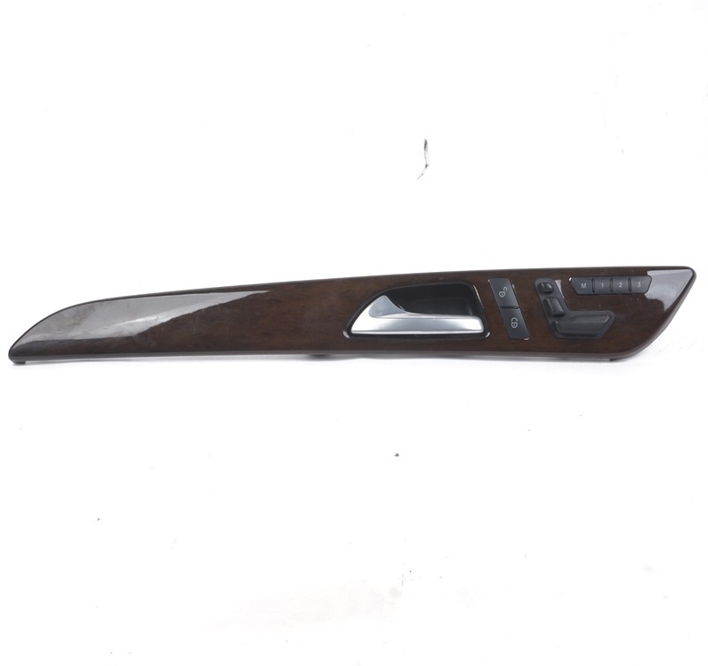 2013 - 2016 Mercedes GL450 X166 Front Left Side Door Handle Trim Cover Molding