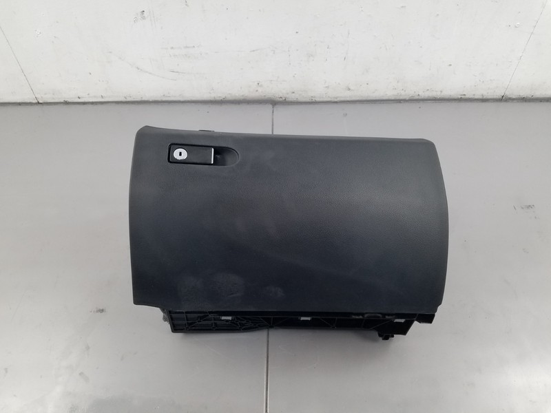 2011 Mercedes Benz AMG E 63 Glove Box #8509 H5