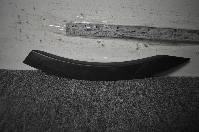 2017 LAND ROVER DISCOVERY DOOR TRIM RIGHT SIDE FACTORY OEM