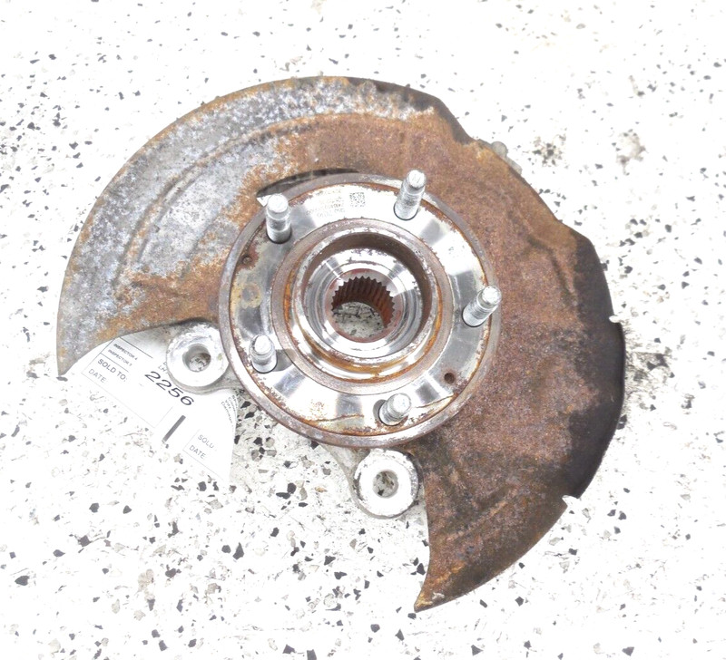 2017-2021 Chevrolet Malibu Front Spindle Knuckle Hub Driver Left LH OEM