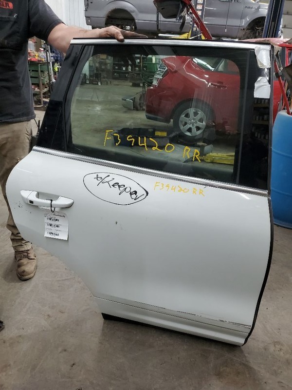 Passenger Rear Side Door Electric Opt 3Y7 Fits 12-18 PORSCHE CAYENNE 279335