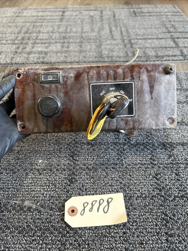 Peterbilt Dash Panel Light Switch Dimmer P/N S64-1064-6
