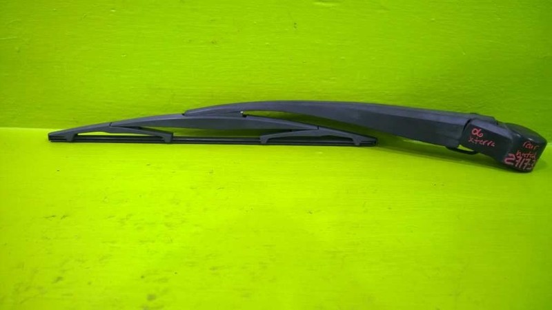 05 06 07 08 09 10 11 12 13 14 15 NISSAN XTERRA REAR WIPER ARM OEM 2717-35