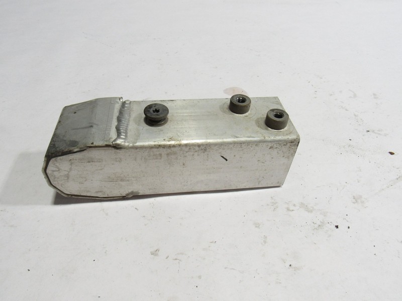 17-19 Alfa Romeo Stelvio 2019 Front Impact Bar Rail Support Bracket Mount ;:M