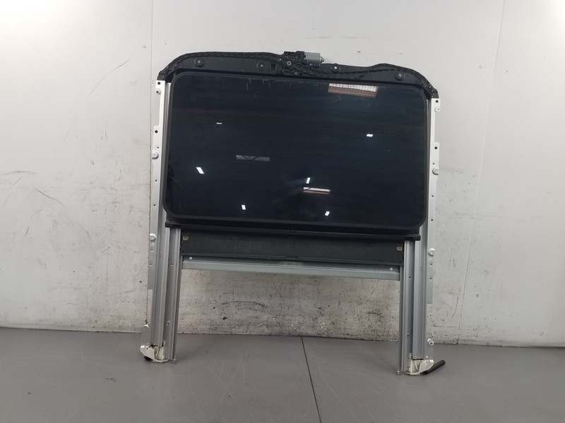 2011 Mercedes Benz AMG E 63 Sunroof Assembly #8509 H5