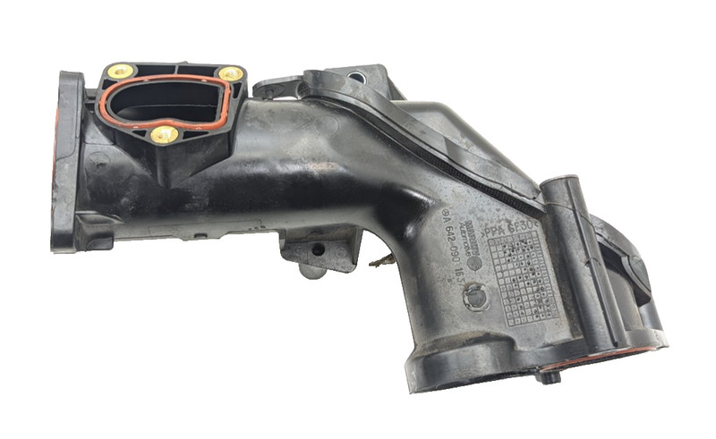 2013 - 2016 MERCEDES GL350 X166 3.0L DIESEL AIR INTAKE HOSE *93K* 6420901637
