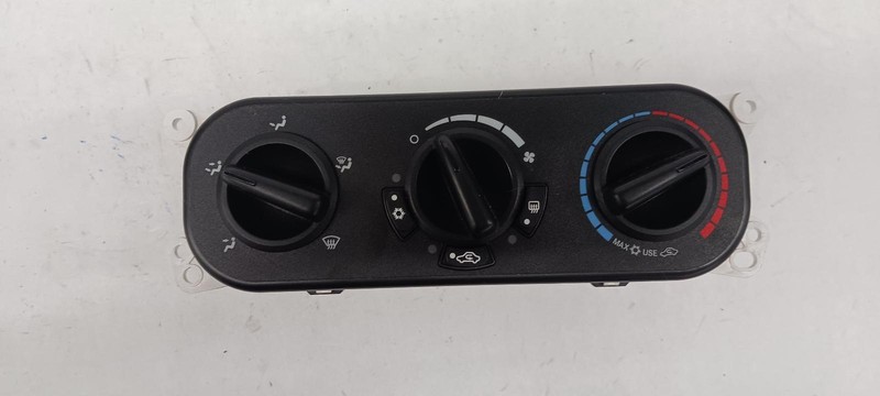 07-'10 JEEP WRANGLER Heat AC Controller w/rear defrost OEM Guaranteed!