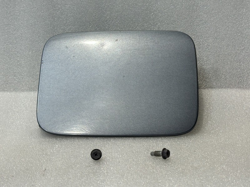 96-02 TOYOTA 4RUNNER FUEL FILLER DOOR LID GAS TANK COVER OEM BLUE-GRAY