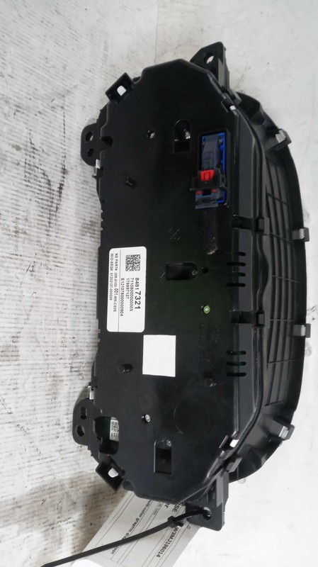 2021 Chevrolet Traverse Speedometer Gauge OEM Black 124K Miles NJ25-17999-450565